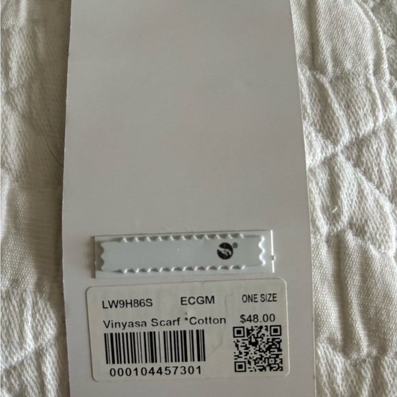 Lululemon Vinyasa Scarf Evergreen Camo Green One Size Wrap Versatile Stretch - Picture 9 of 9